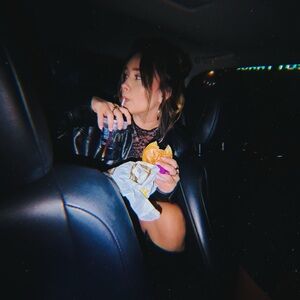 Meet your Posher, Anna clara